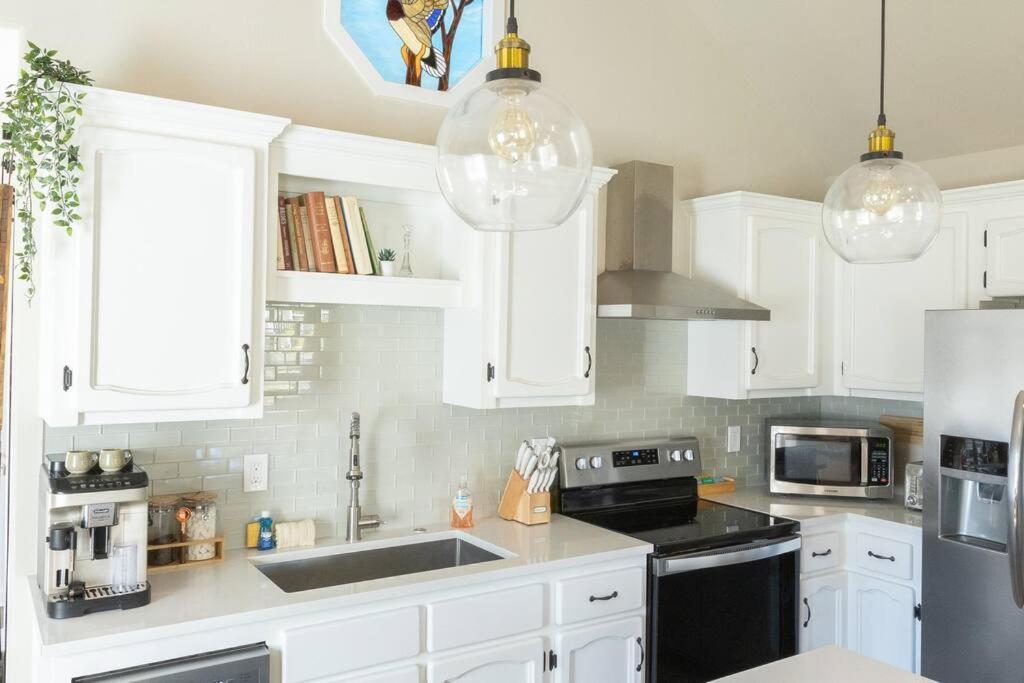 Waddle On Inn- Hot Tub, Pet Friendly, Fully Fenced, 5 Blocks To Beach! Ocean Park Bagian luar foto